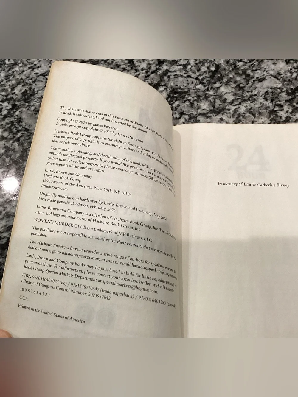 🔵 - 2/$8 - James Patterson - The 24th Hour - Maxine Paetro - Paperback